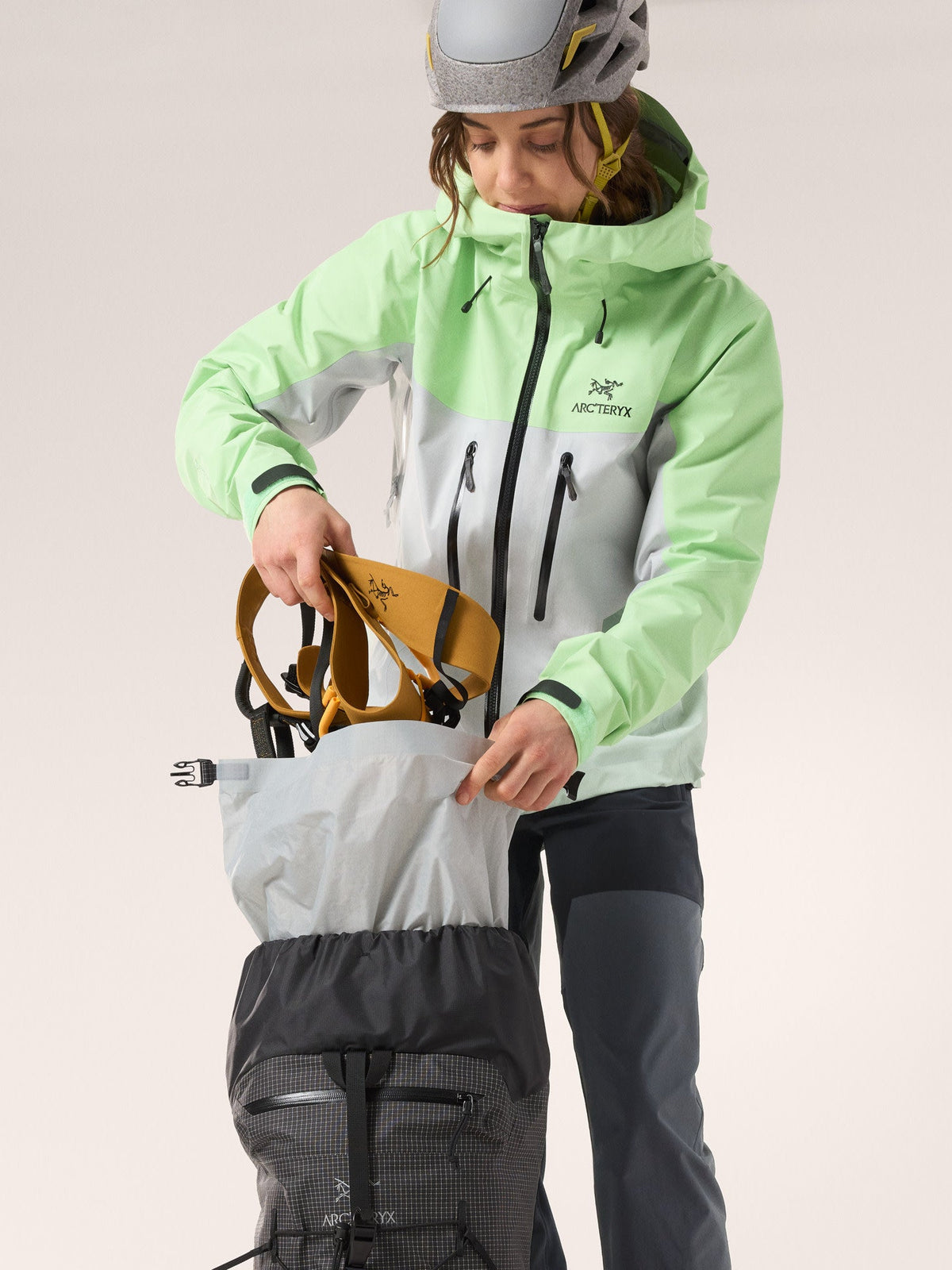Alpha Jacket Women's
