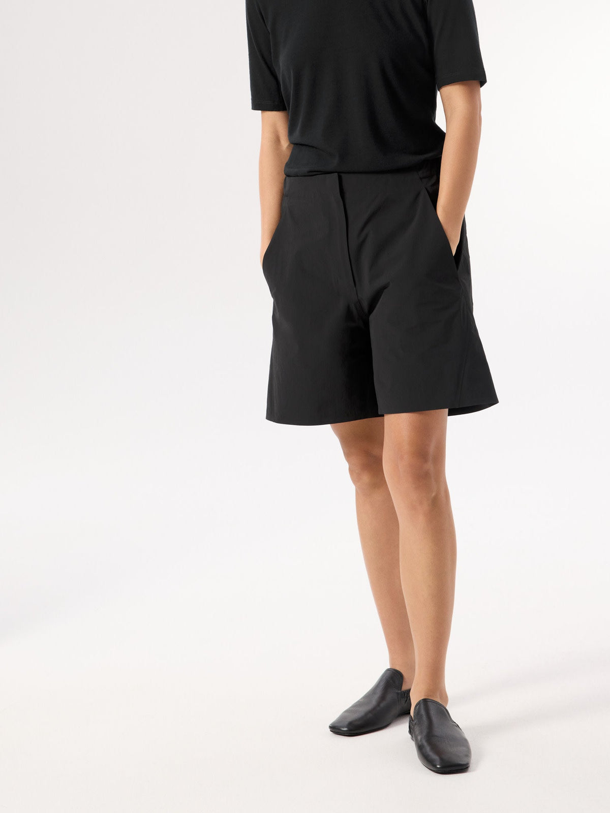 Dias Short Women's