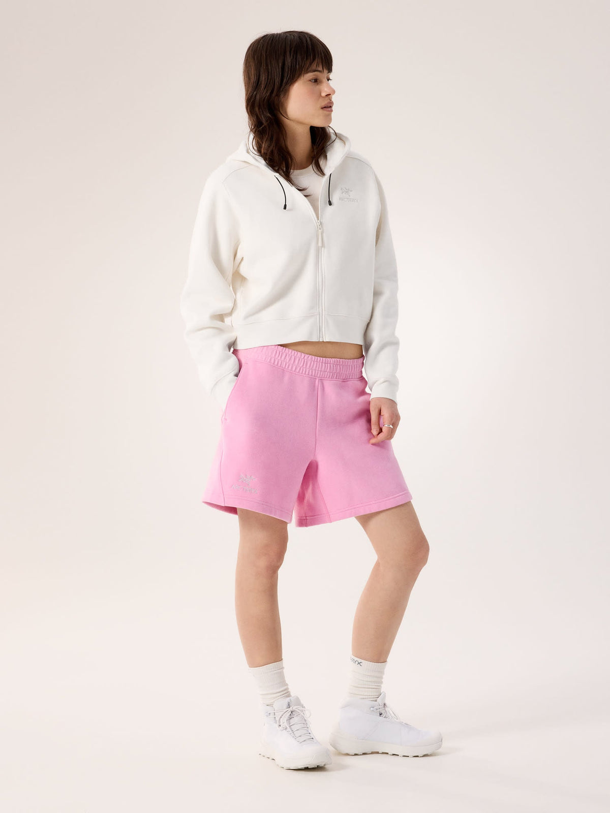Emblem Fleece Short 6" Women's