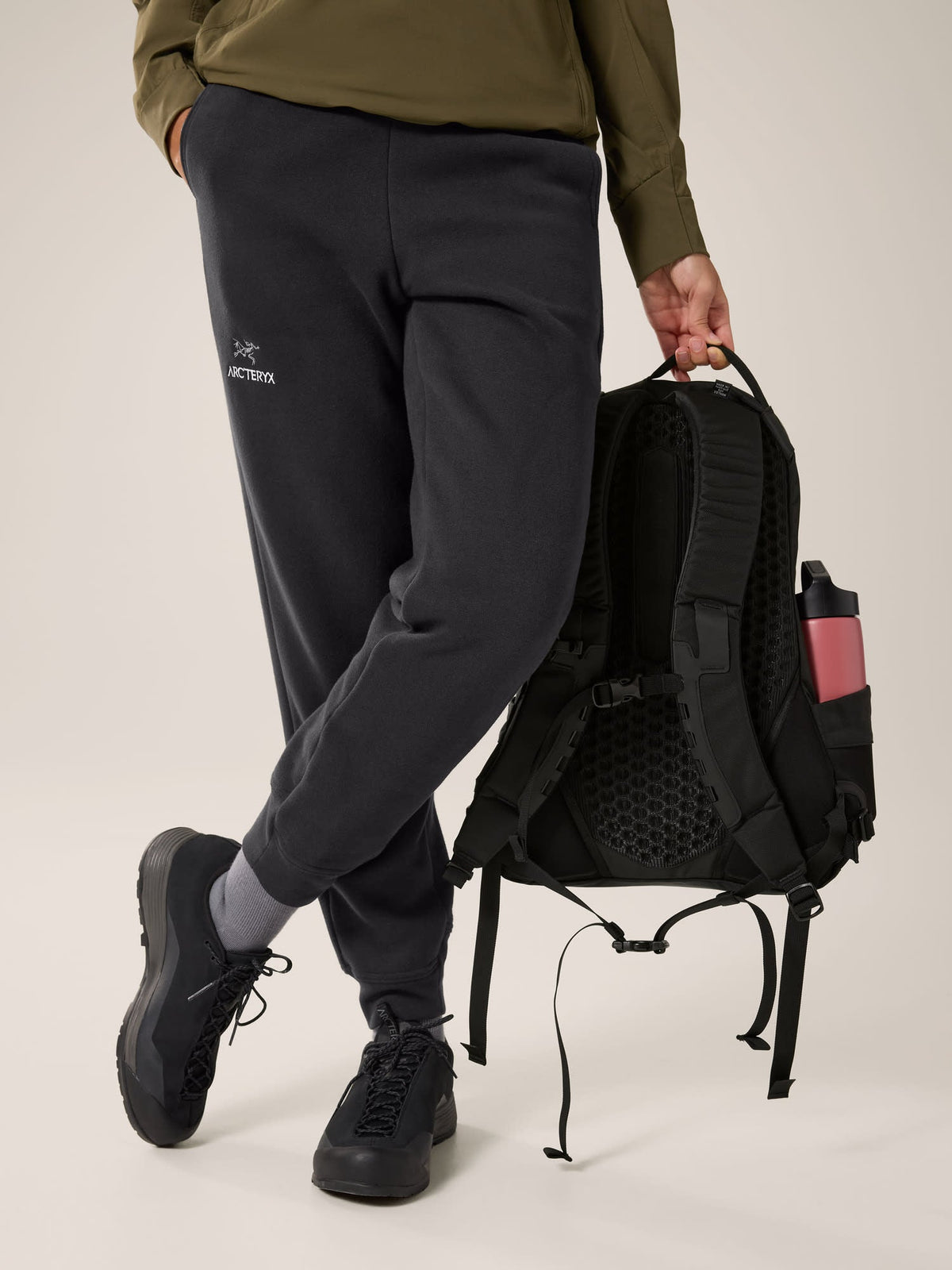 Arro 16 Backpack